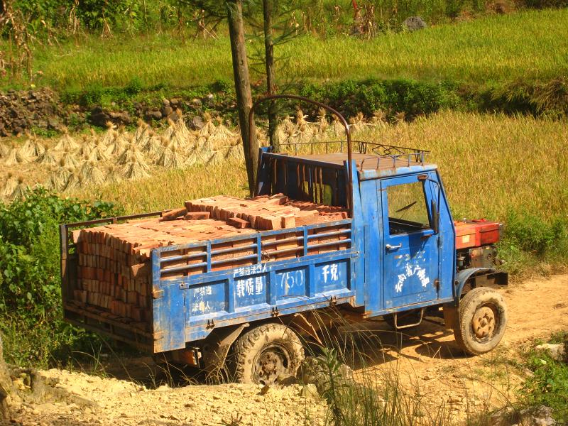 農用運輸工具