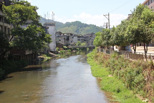 江墩村