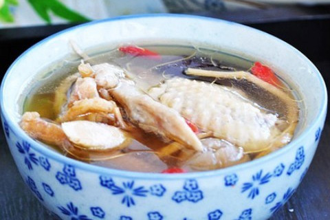 黃芪雞肉湯