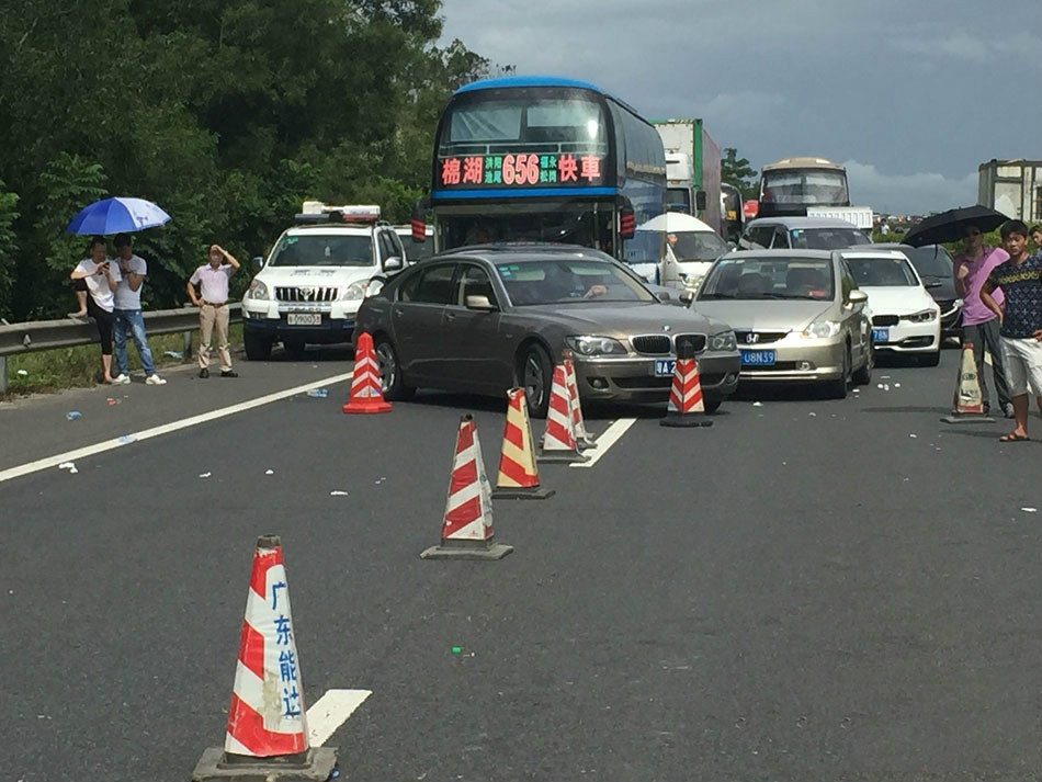 8·28深汕高速交通事故