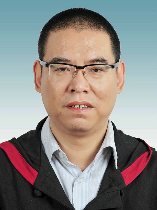 李明(陝西省楊凌示範區市場監督管理局四級調研員)