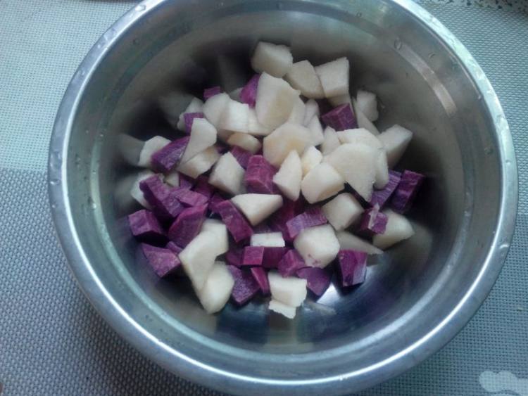 紫薯銀耳白果羹
