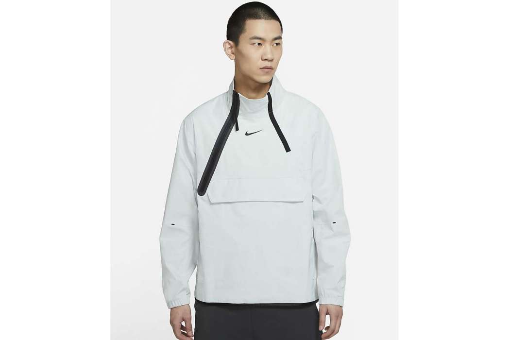 Nike Sportswear Tech Pack 男子梭織上衣