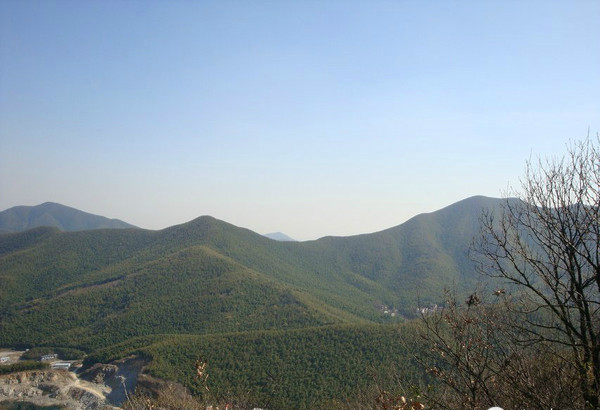 青峰山(江蘇省溧陽南山景區)