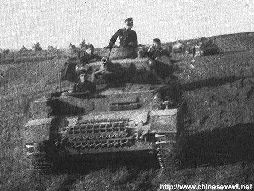 第二十五裝甲團的四號坦克C型在東部戰線