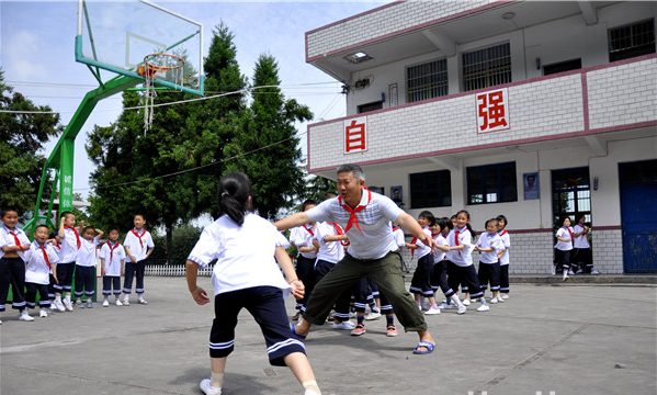 紅土鄉老村村國小