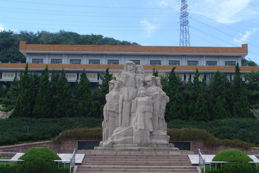 青島市革命烈士紀念館(青島革命烈士紀念館)