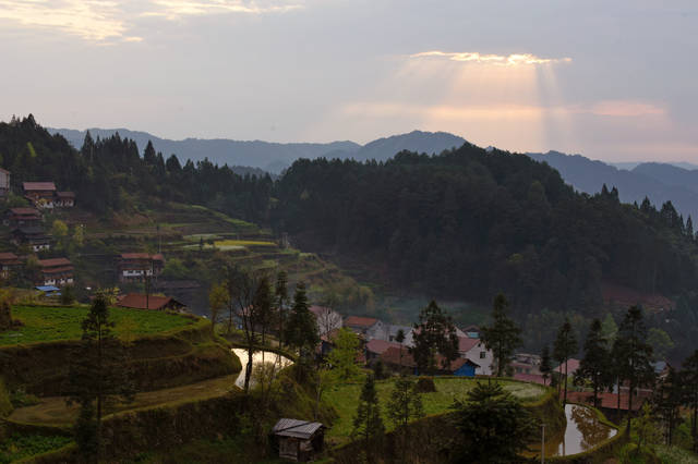 蓬安縣錦屏國中