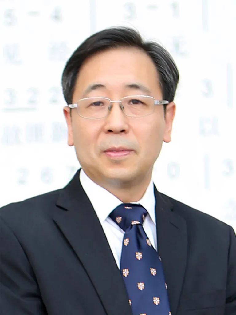 李爾平