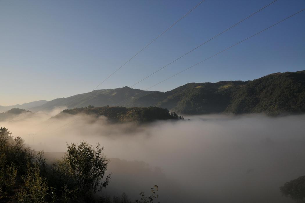 高嶺塬村