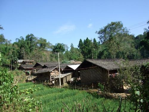 石夾子自然村