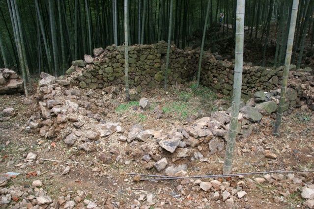 古代練兵場營房