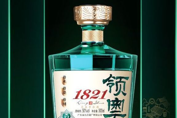 領粵1821