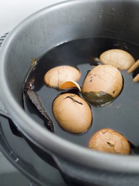 電飯煲五香茶葉蛋