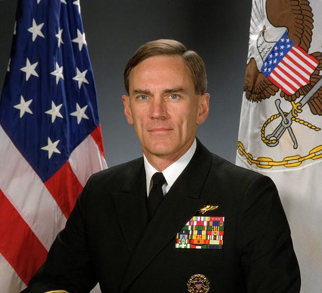 時任海軍作戰部長傑伊·L·詹森