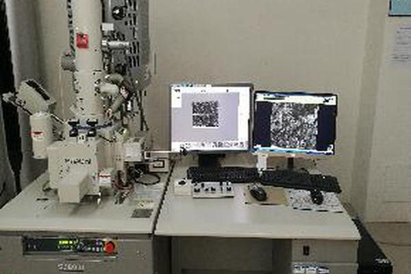 高分辨場發射電子顯微鏡