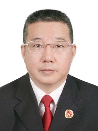 陽彬(重慶市梁平區人民檢察院檢察長)