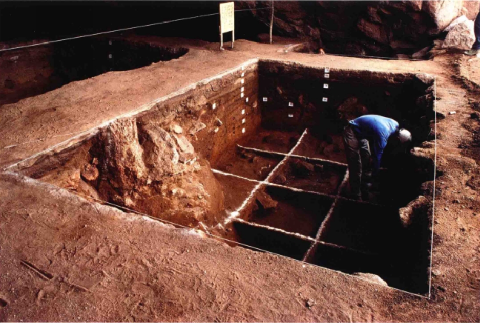 金斯太洞穴遺址發掘現場