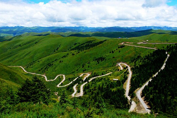 香拉東吉聖山風景區