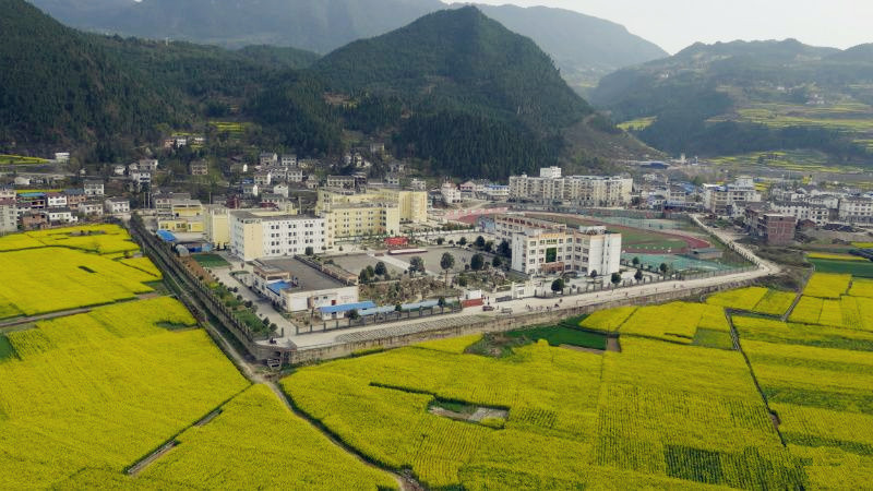 雲峰鎮(四川蒼溪縣轄鎮)