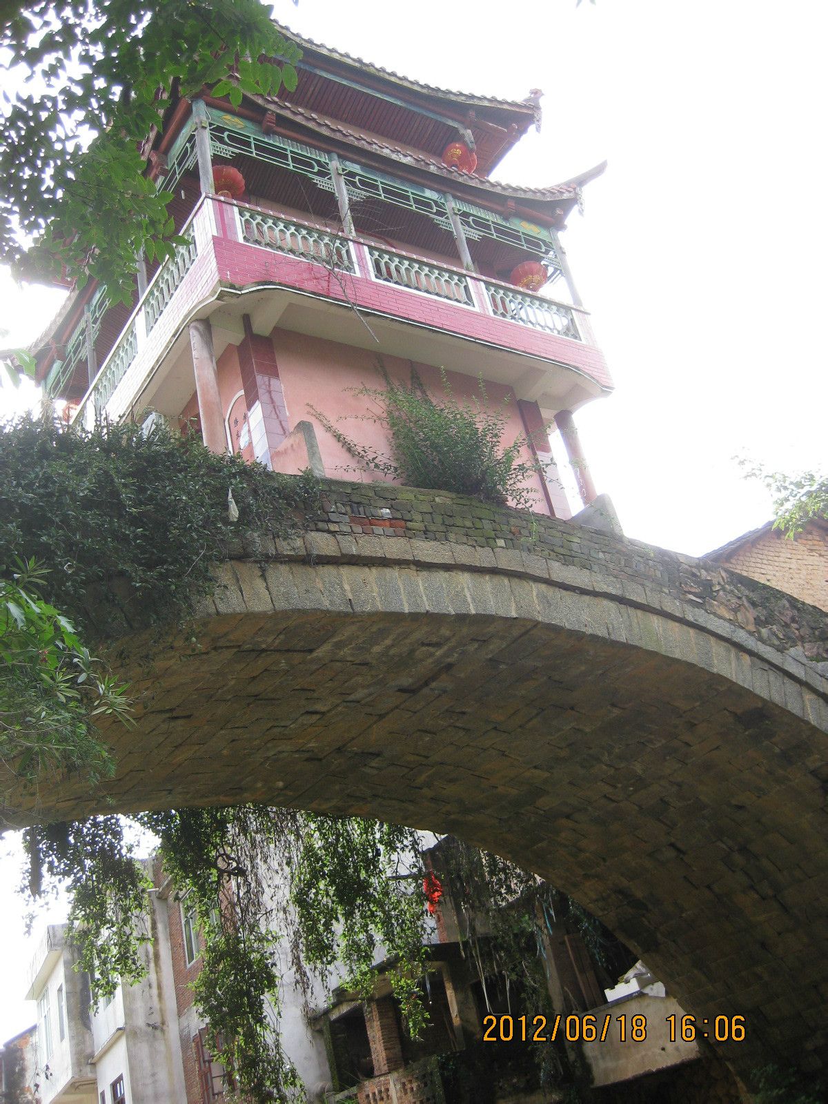 藍溪村(福建龍巖市上杭縣藍溪鎮藍溪村)