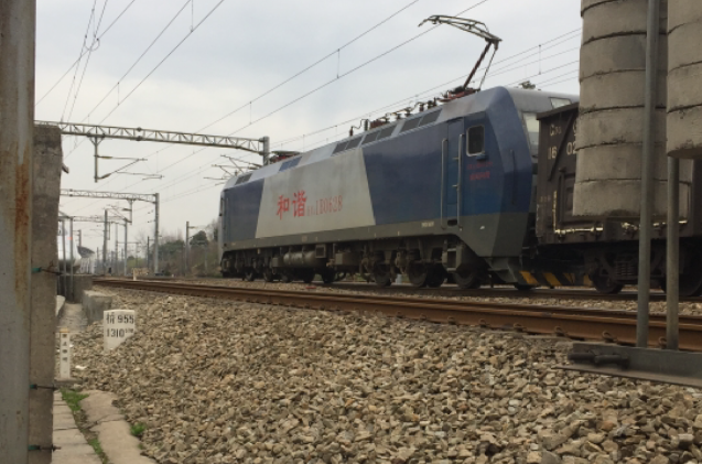 和諧1B型電力機車(HXD1B型電力機車)