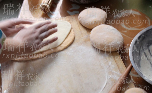 胡蘿蔔雙色卷饅頭