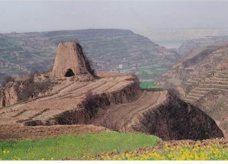 十二連城烽火台遺址