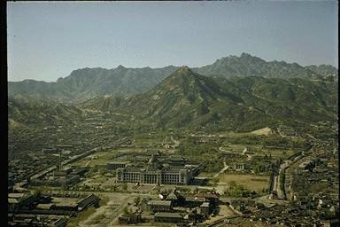 景福宮正前方的舊總督府大樓，1950年