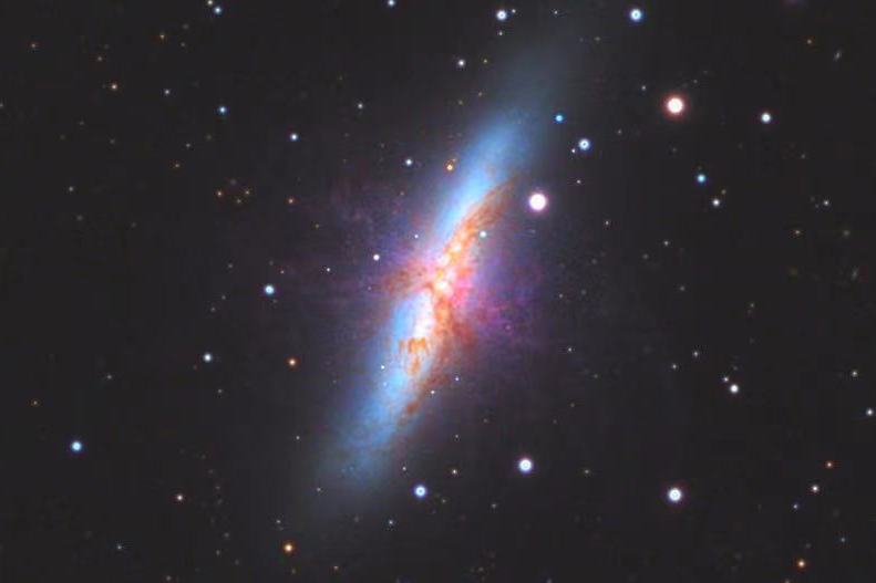 M82(科學家發現已知最明亮的脈衝星)