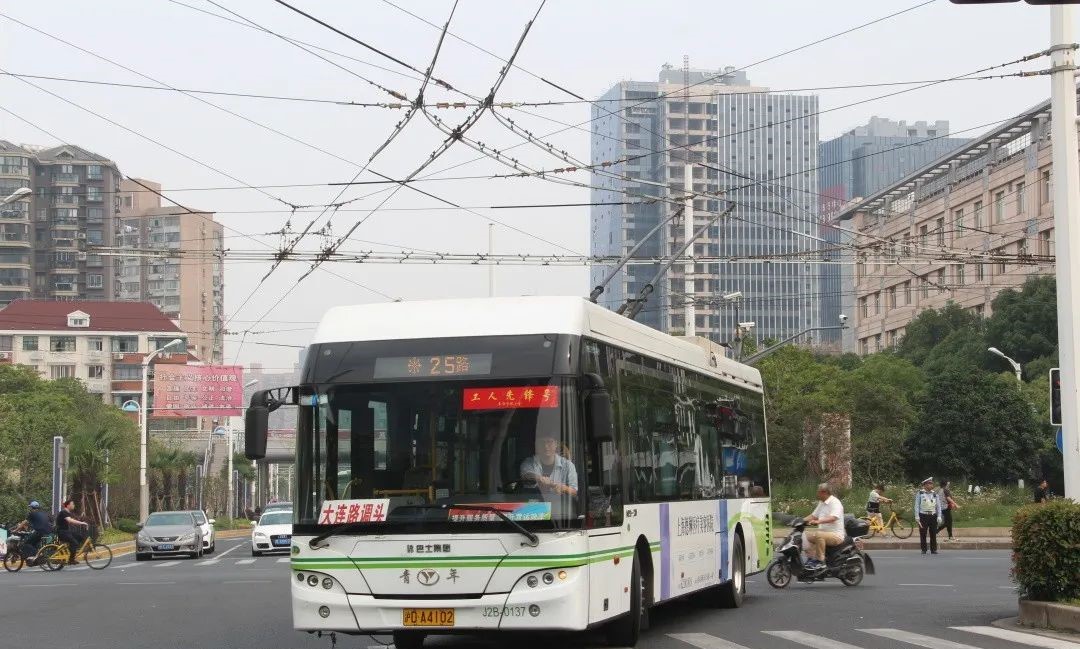 上海公交25路