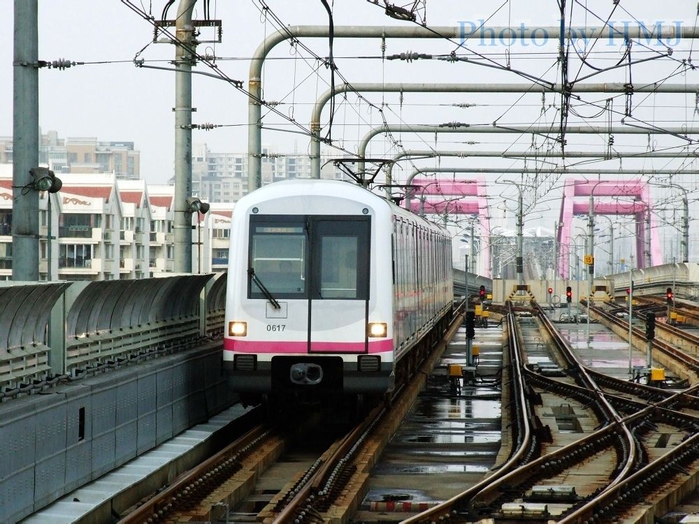 C型捷運列車（上海捷運6號線）