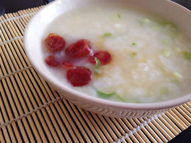 簡餐炒饃花清粥