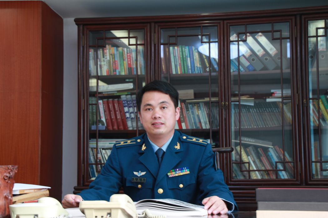 陳永軍(廣州軍區戰地書畫社社長)