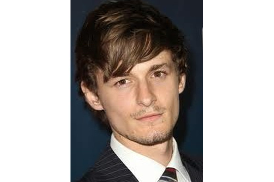 Giles Matthey