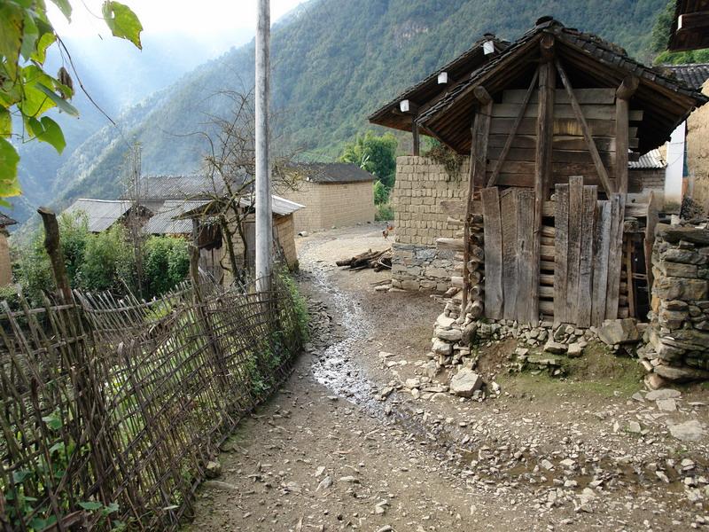 上麥莊村村內道路