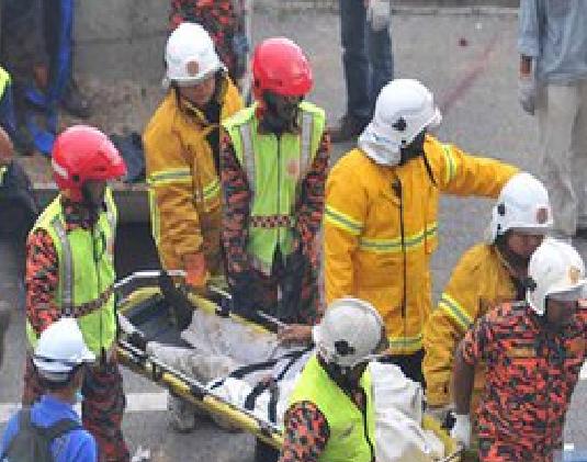 10·24馬來西亞客車相撞事故