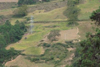 邑支谷登村山地