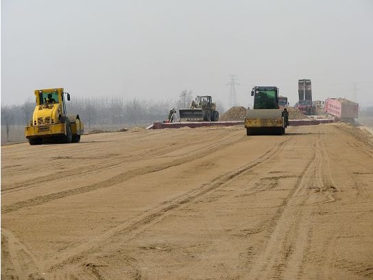 高填方路基土的壓實控制