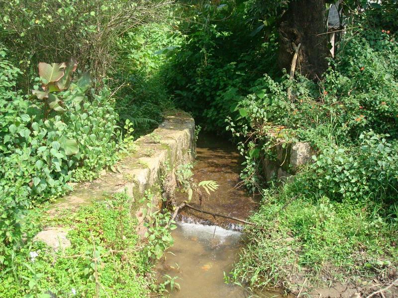 陸昆村