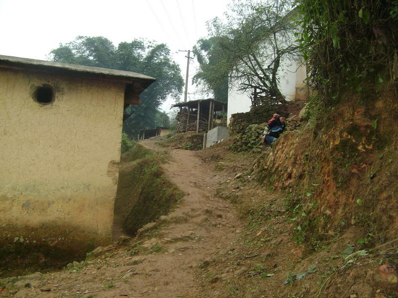 丁崗村進村道路