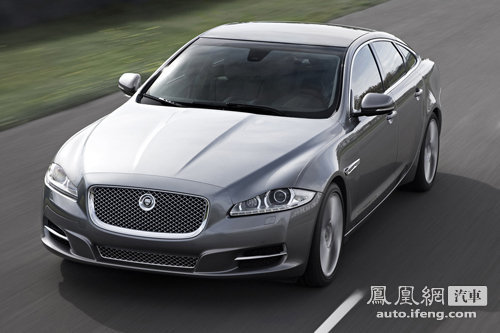 捷豹2012款 XJL 3.0 全景商務版