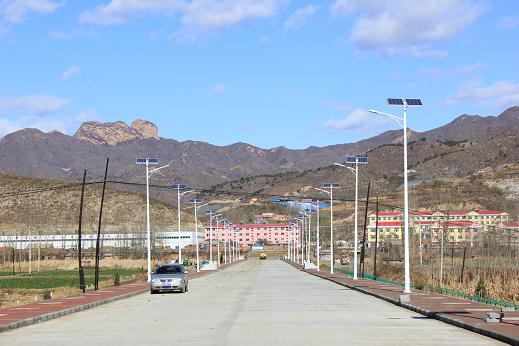 周台子村(遼寧省朝陽市朝陽縣北溝門子鄉周台子村)