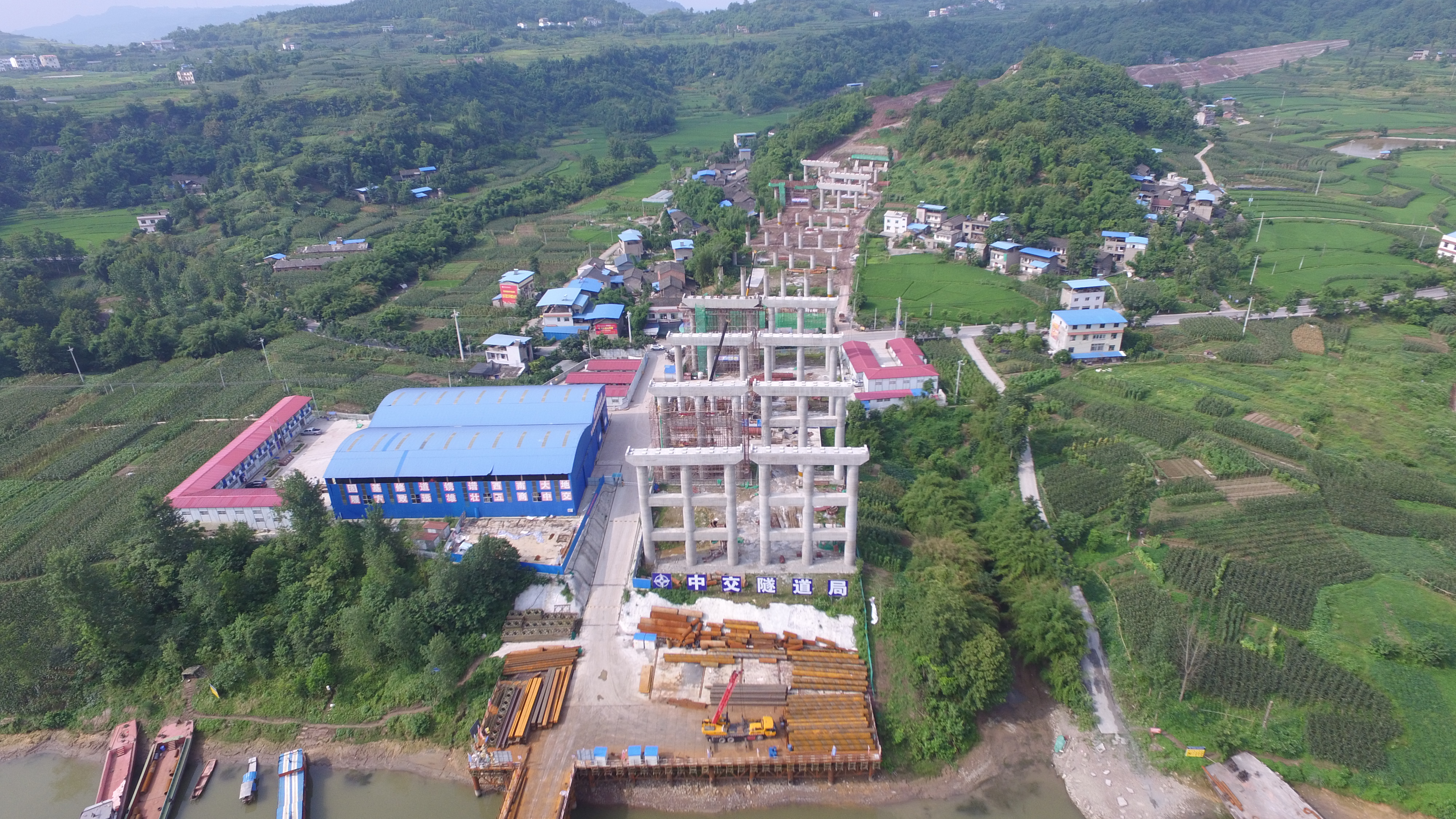 龍溪嘉陵江特大橋