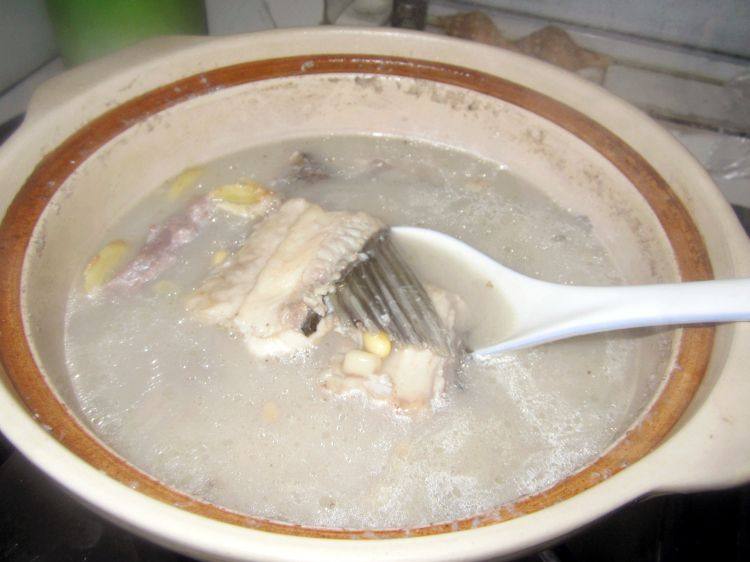 眉豆魚頭湯
