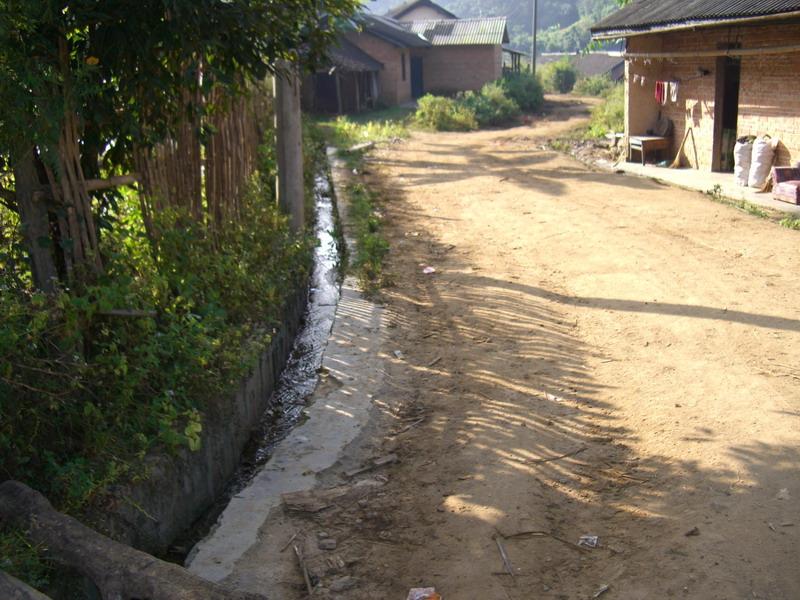 村內生活排水溝渠設施