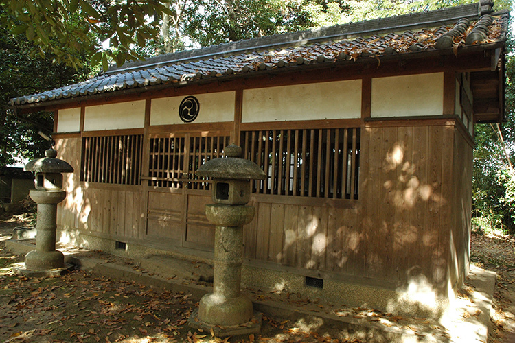 畝尾都多本神社