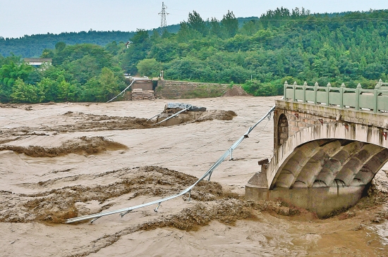 四川盤江大橋垮塌事故