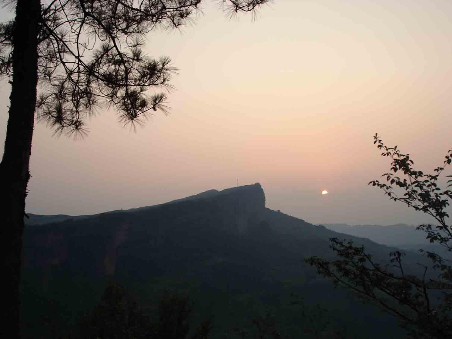 劍門山