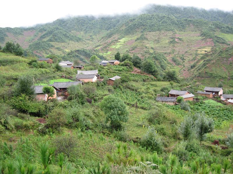 谷魯屋基村